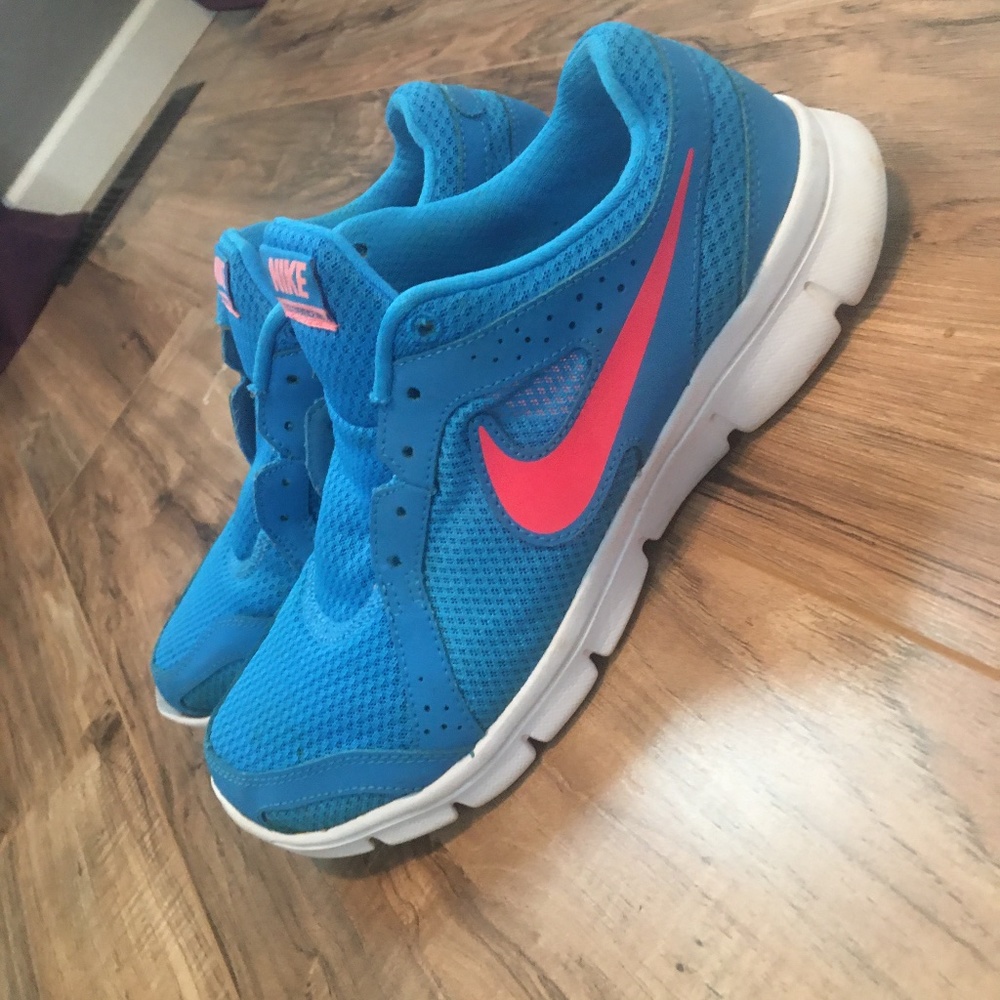 Womens Nike Shoes
